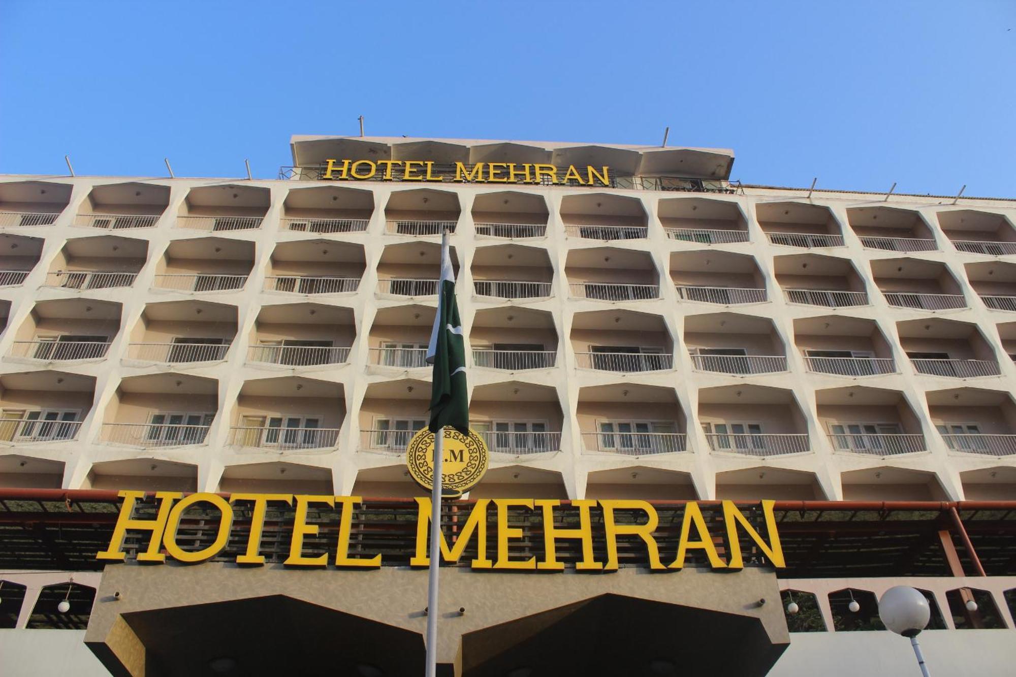 Mehran Hotel Карачи Екстериор снимка